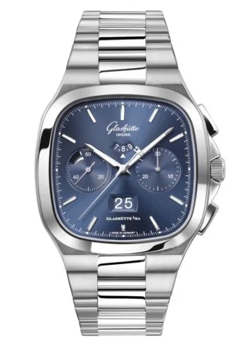 Seventies Chronograph Panorama Date Blue / Bracelet