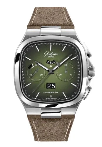 Seventies Chronograph Panorama Date Green / Calf - Folding