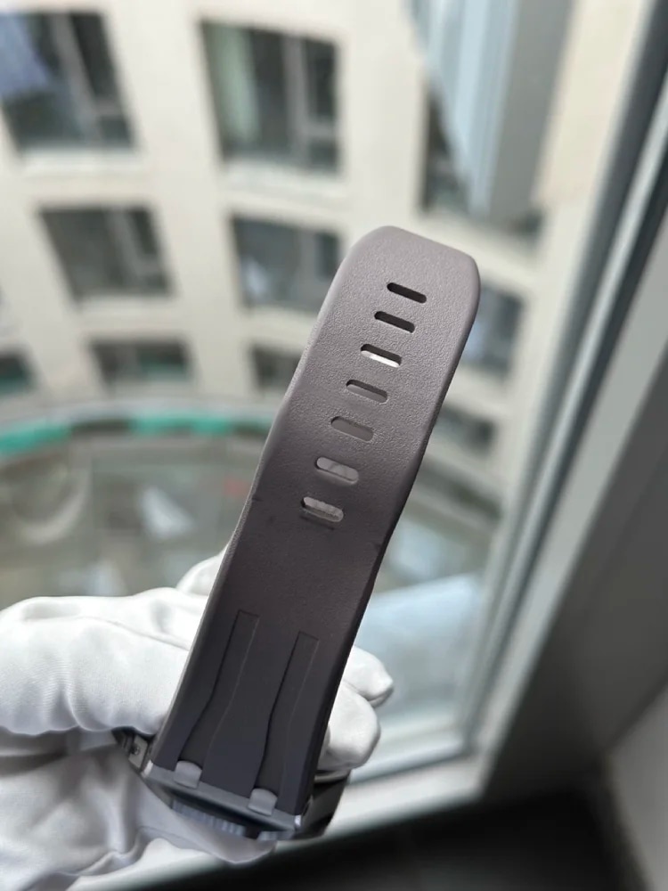 Audemars Piguet Royal Oak Offshore Chronograph extract from the archives, image 5 Audemars Piguet Royal Oak Offshore Chronograph extract from the archives, image 5