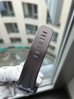 Audemars Piguet Royal Oak Offshore Chronograph extract from the archives, image 5 Audemars Piguet Royal Oak Offshore Chronograph extract from the archives, image 5