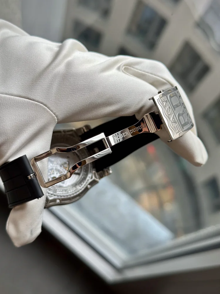 Roger Dubuis Easy Diver Tourbillon, image 4 Roger Dubuis Easy Diver Tourbillon, image 4
