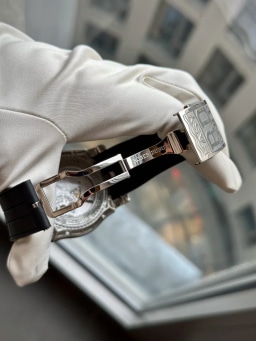 Roger Dubuis Easy Diver Tourbillon, image 4 Roger Dubuis Easy Diver Tourbillon, image 4