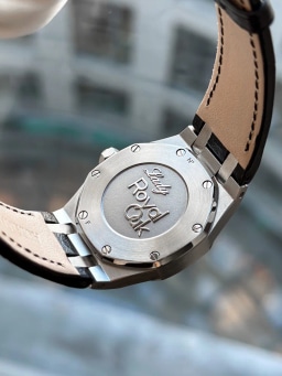 Audemars Piguet Royal Oak Lady 77321ST.ZZ.D002CR.01, image 6 Audemars Piguet Royal Oak Lady 77321ST.ZZ.D002CR.01, image 6