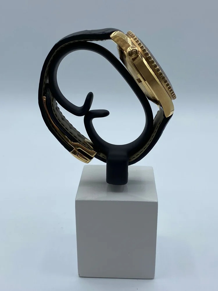 Omega Seamaster Planet Ocean, image 3 Omega Seamaster Planet Ocean, image 3