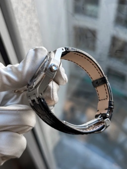 Audemars Piguet Royal Oak Lady 77321ST.ZZ.D002CR.01, image 2 Audemars Piguet Royal Oak Lady 77321ST.ZZ.D002CR.01, image 2